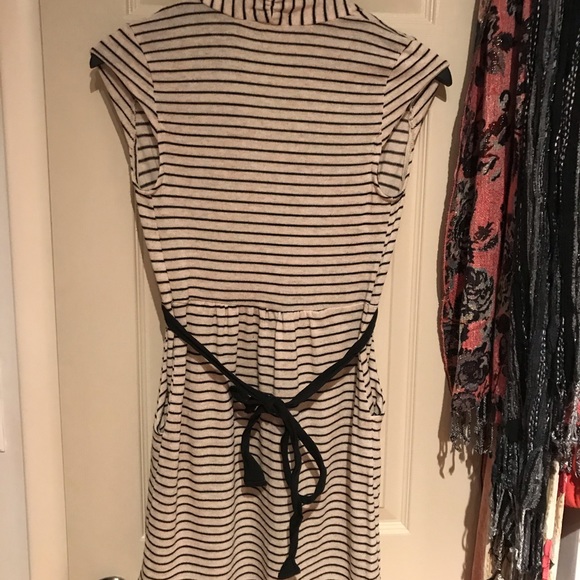 Monteau black and white stripe dress size (S) - Picture 3 of 4